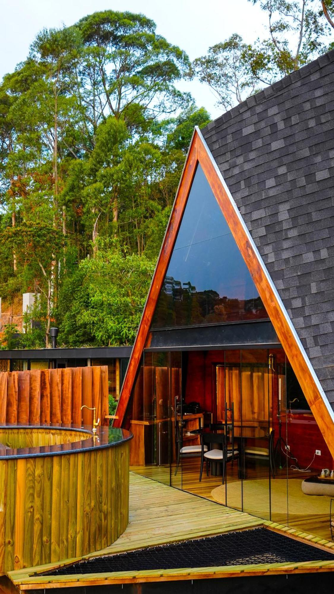 Chalé Chale Boutique Spa- Sauna Seca, Jacuzzi , Rede Suspensa