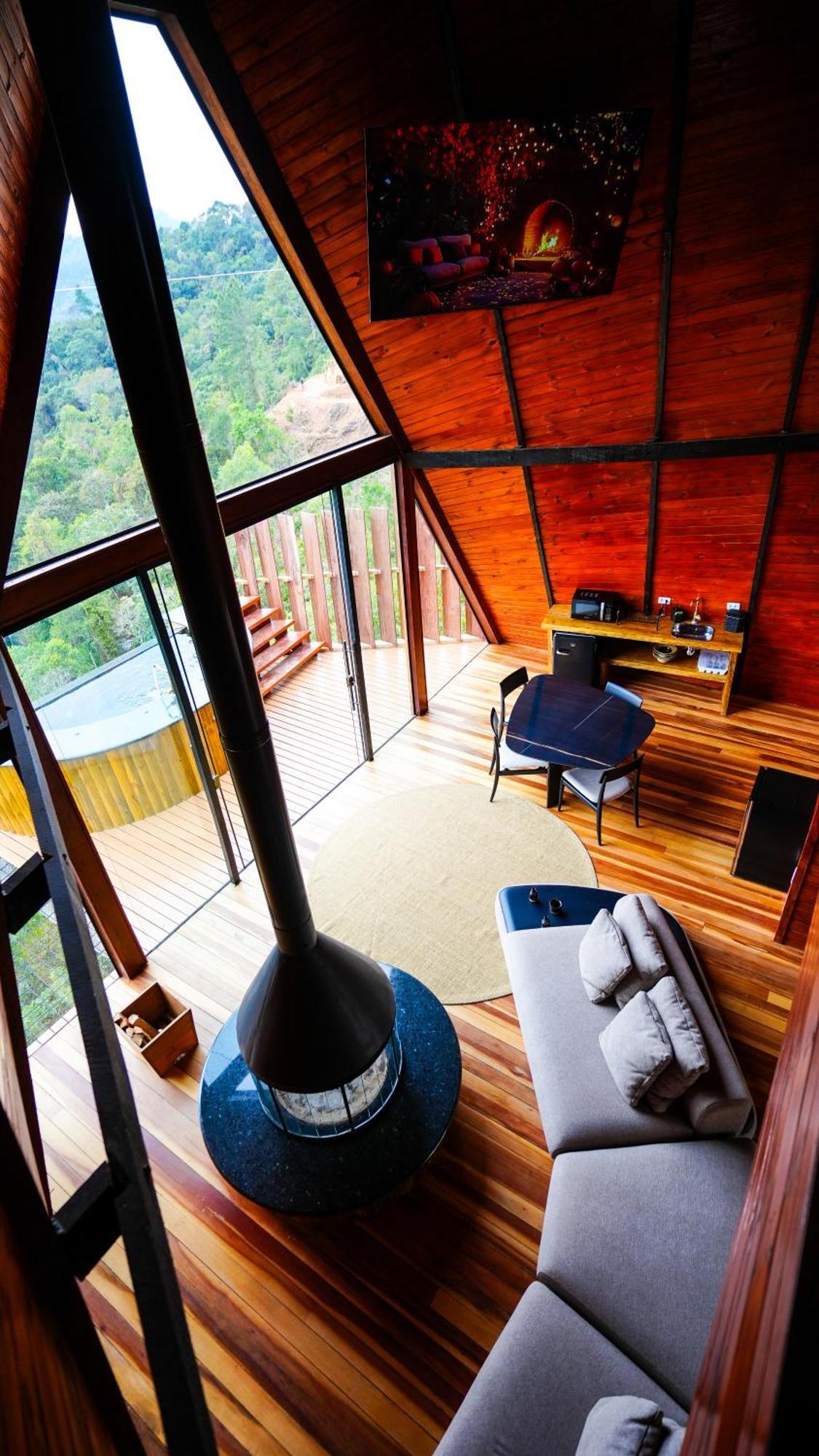 Chalé Chale Boutique Spa- Sauna Seca, Jacuzzi , Rede Suspensa