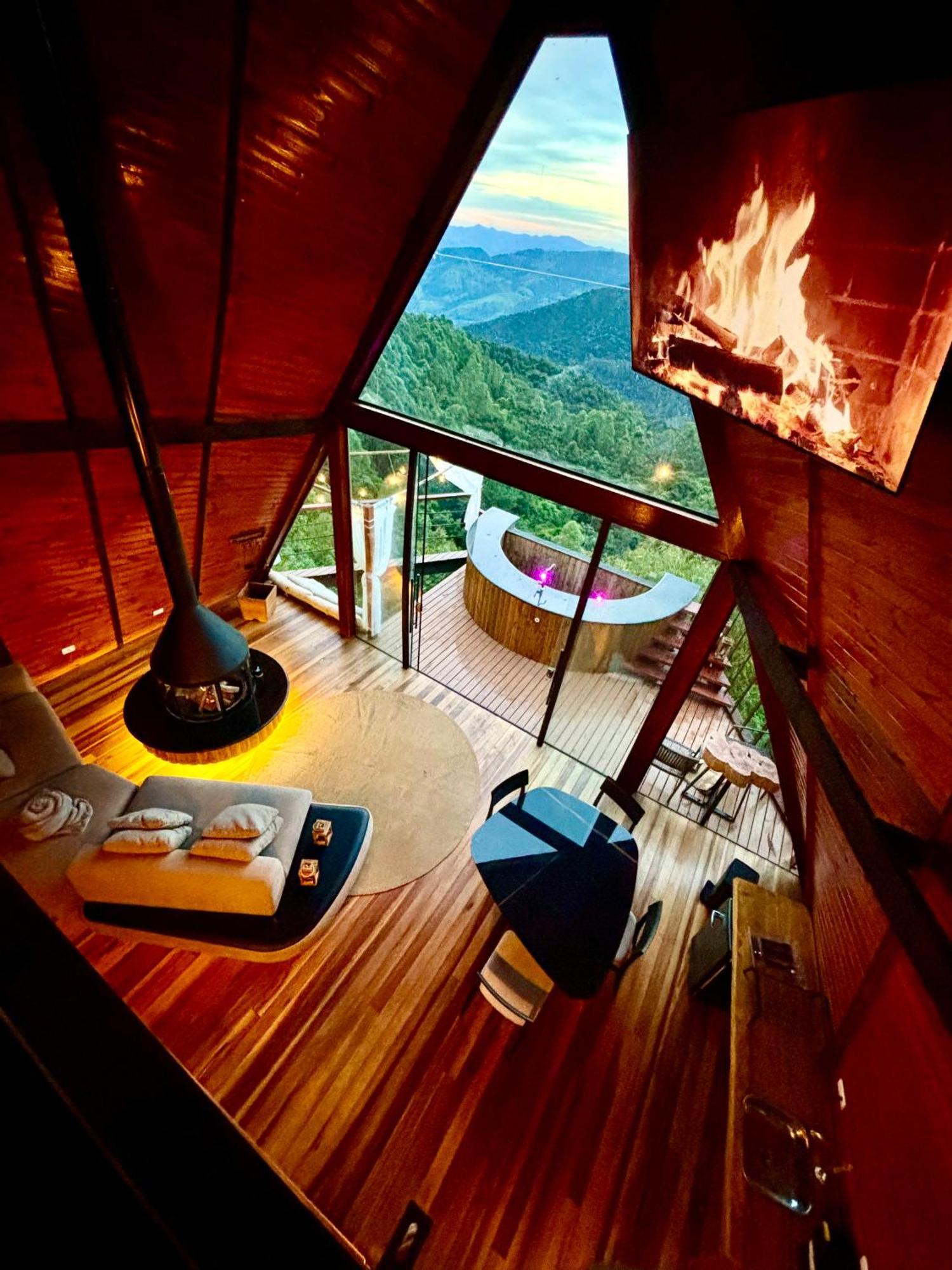 Chale Boutique Spa- Sauna Seca, Jacuzzi , Rede Suspensa Chalé Campos do Jordão